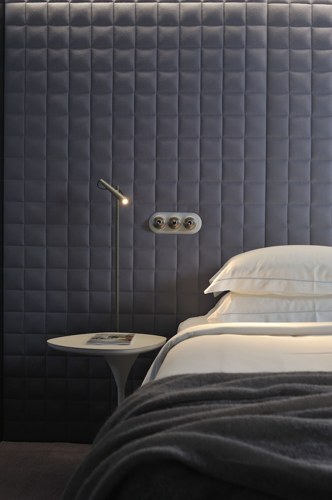 Vander Urbani Resort A Member of Design Hotels 37/57