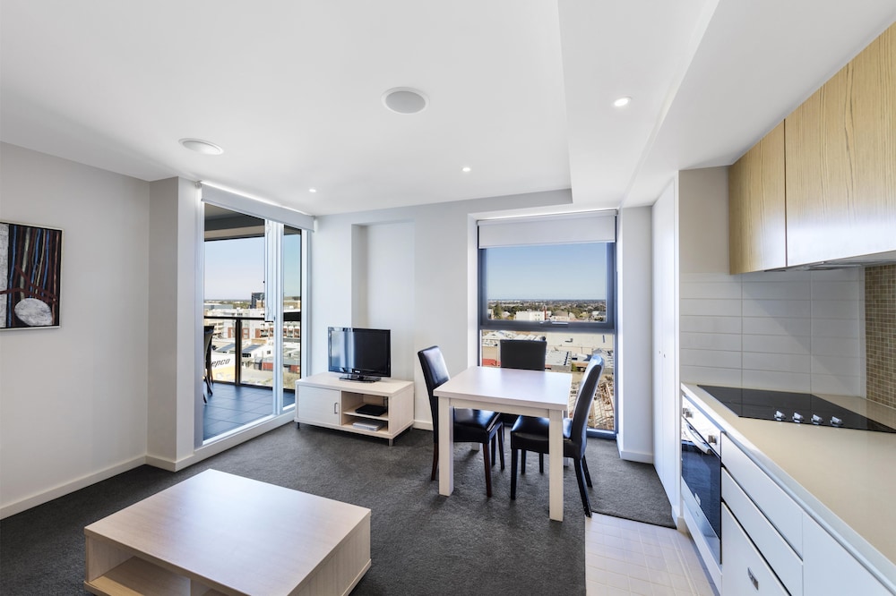 iStay Precinct Adelaide 65/79