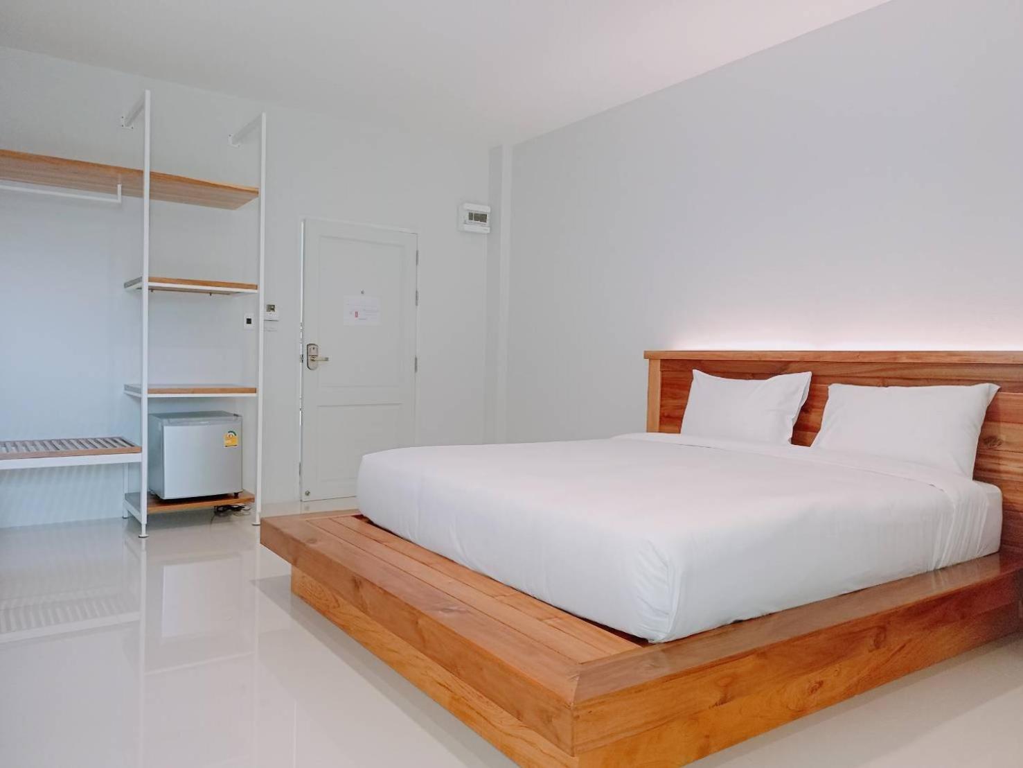 Greenish Ranong Hotel 15/50
