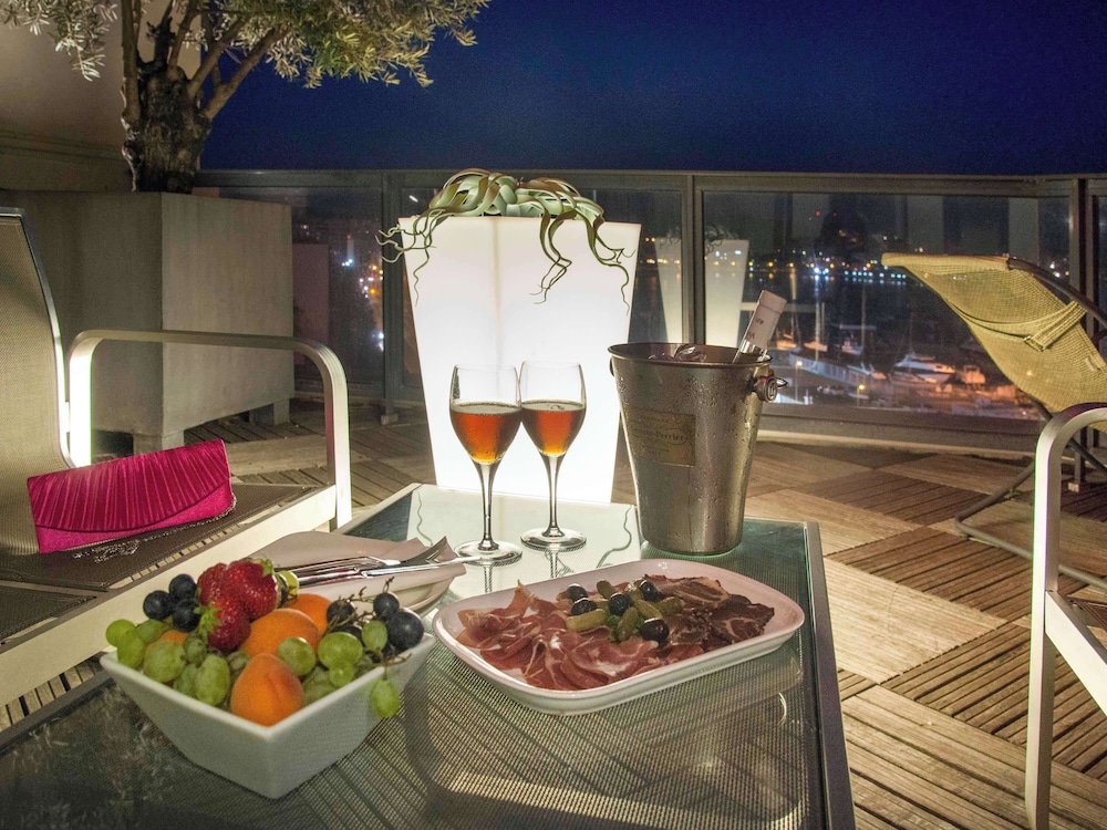 Mercure Ajaccio Centre 26/76
