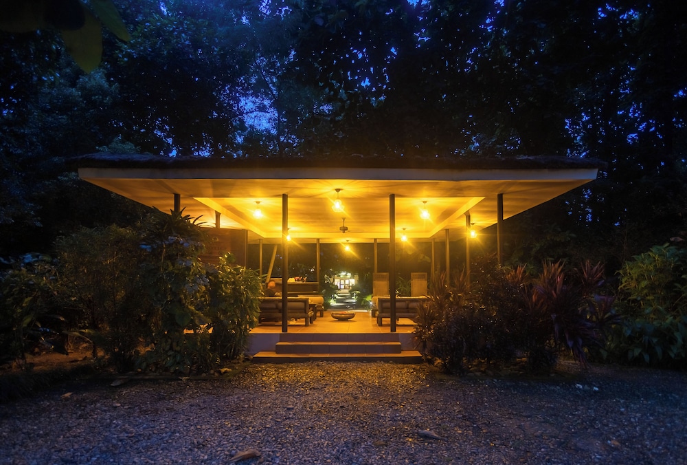 Jagatpur Lodge by Annapurna 11/80