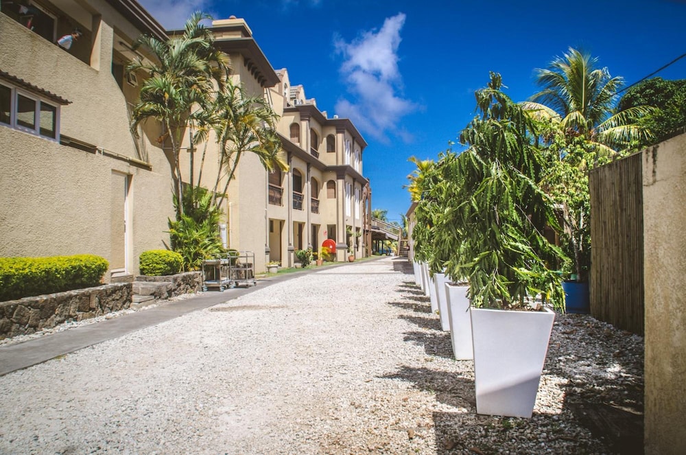 Le Recif Dore Mauritius 56/62