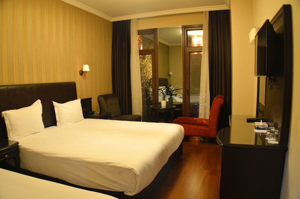 SULTAN MEHMED HOTEL 13/42