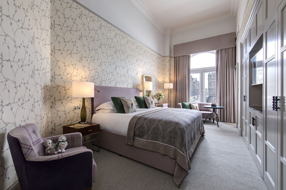 Executive, Double Bed, Old Town View