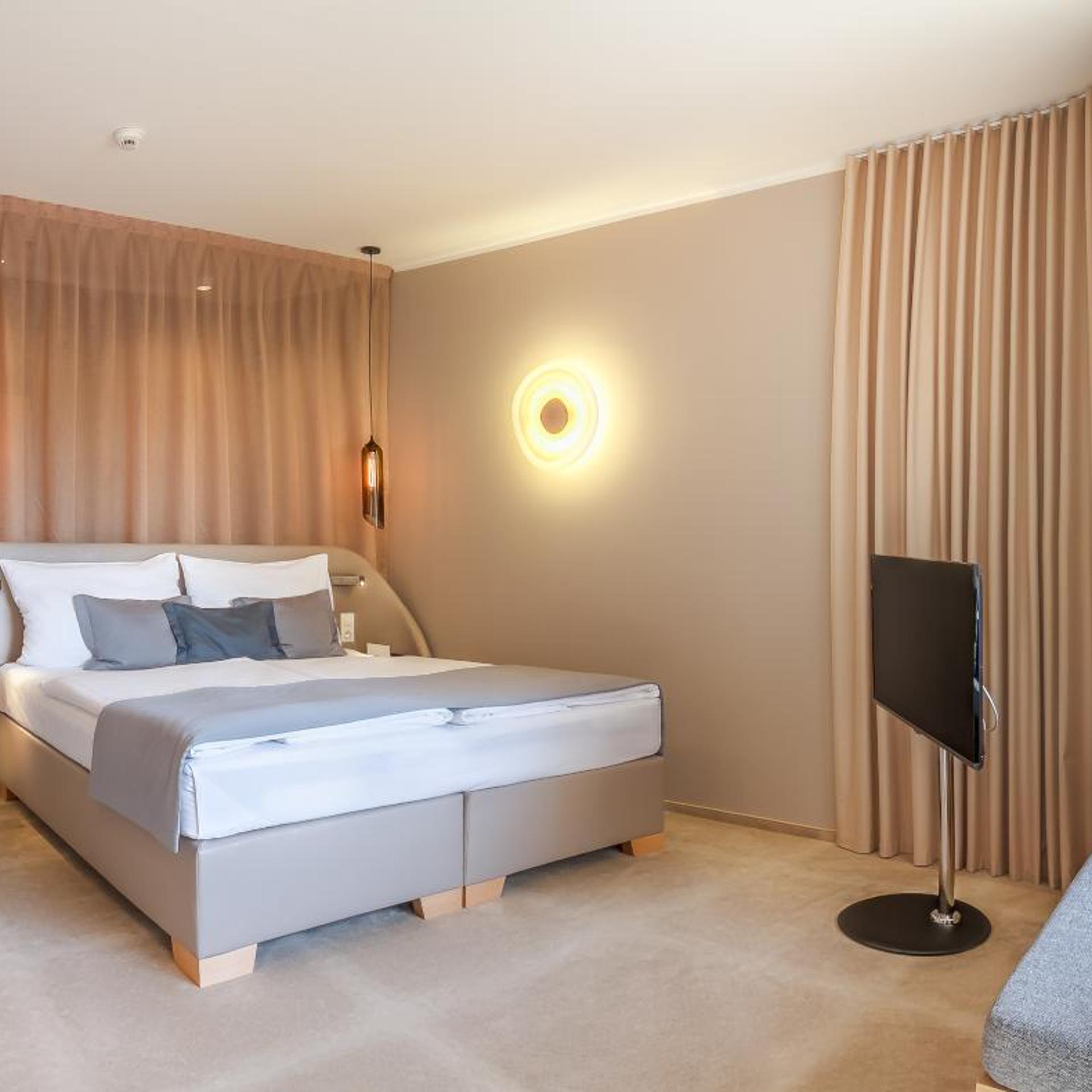 Deluxe, Double or Twin Bed, Castle View, Terrace