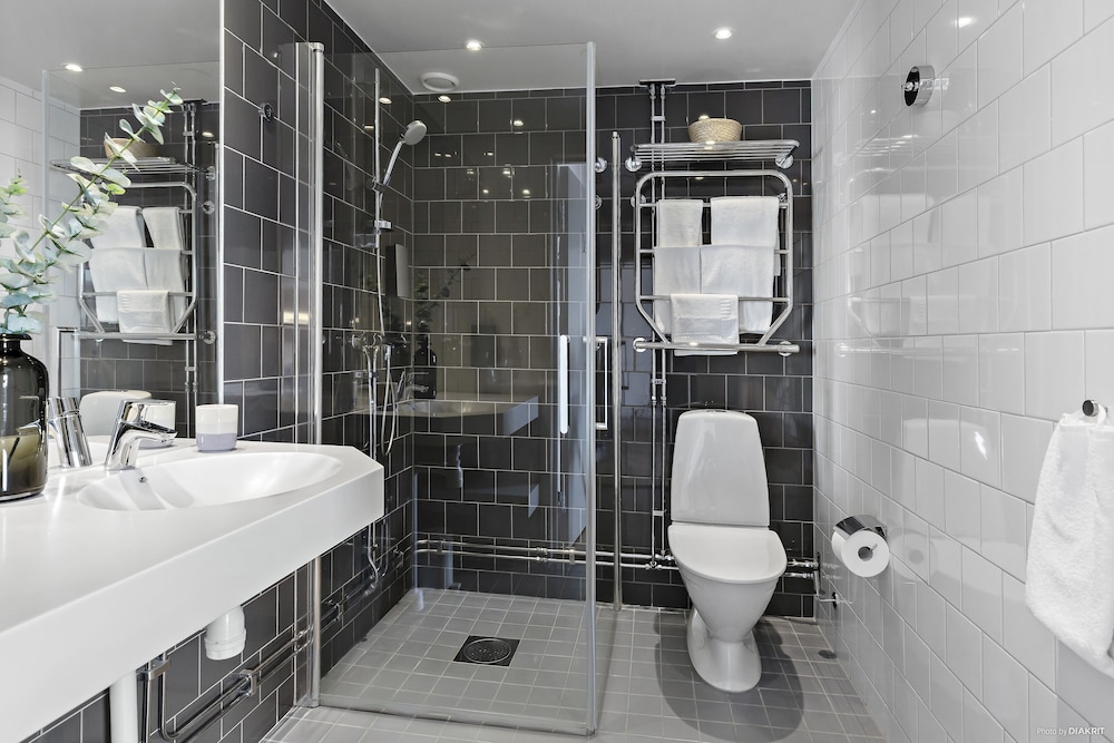 Forenom Aparthotel Kista 16/42