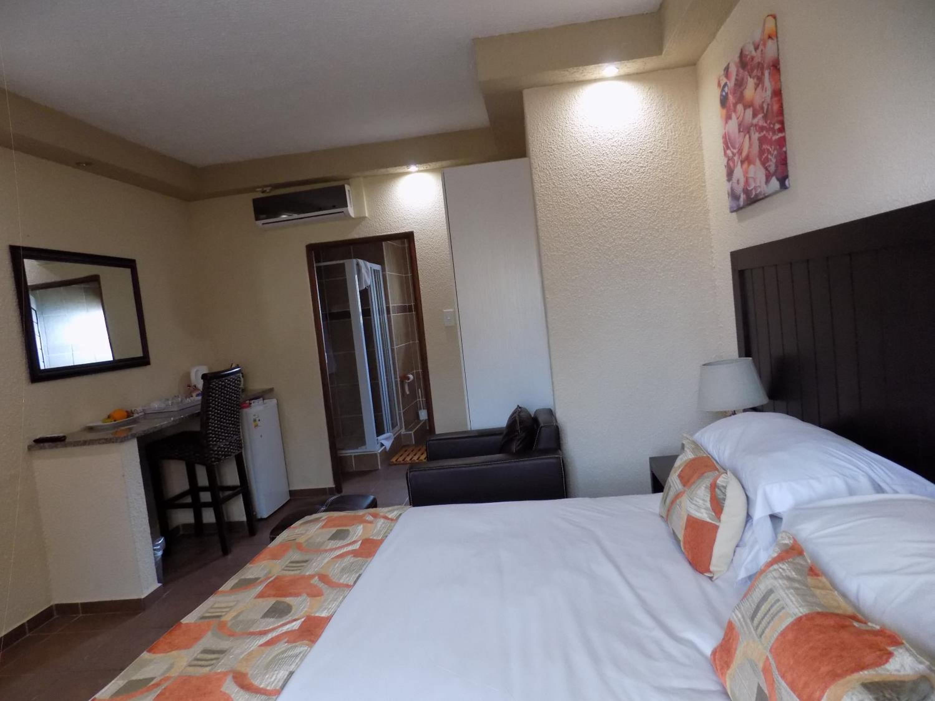 Margate Beach Lodge 11/50