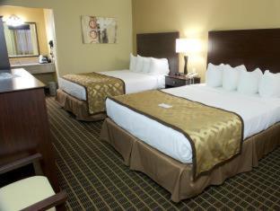 غرفة بسرير كينج مع أريكة، Best Western Green Tree Inn 10/10