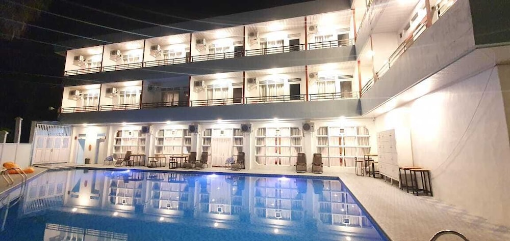 Grand Tamaro Hotel Parapat 4/49