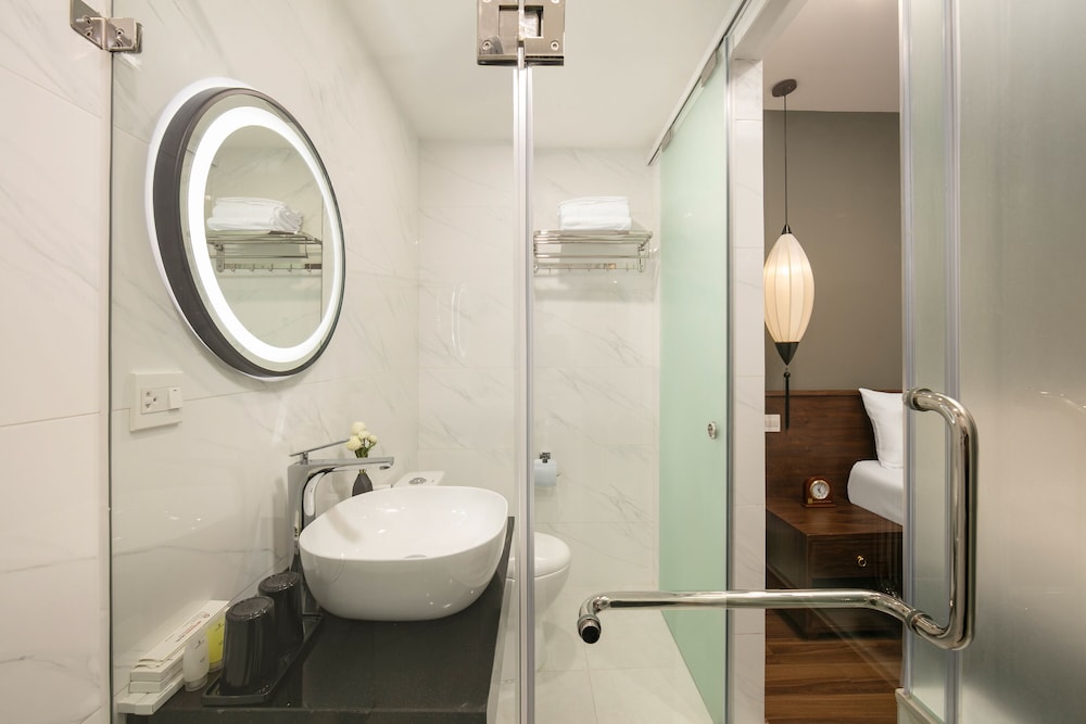 Hanoi Exclusive Hotel 33/33