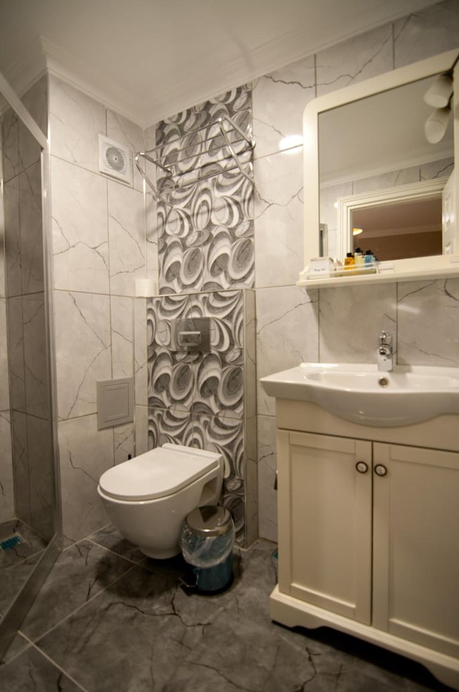 Mevlana Boutique Hotel 53/55