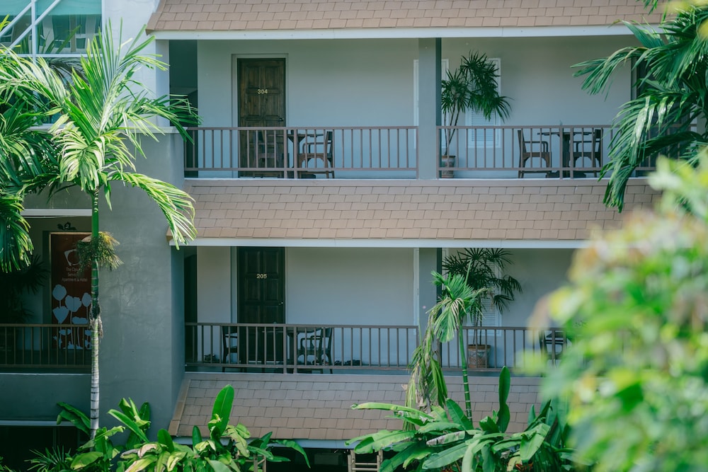 THE OPIUM SERVICED APARTMENT AND HOTEL 2/50