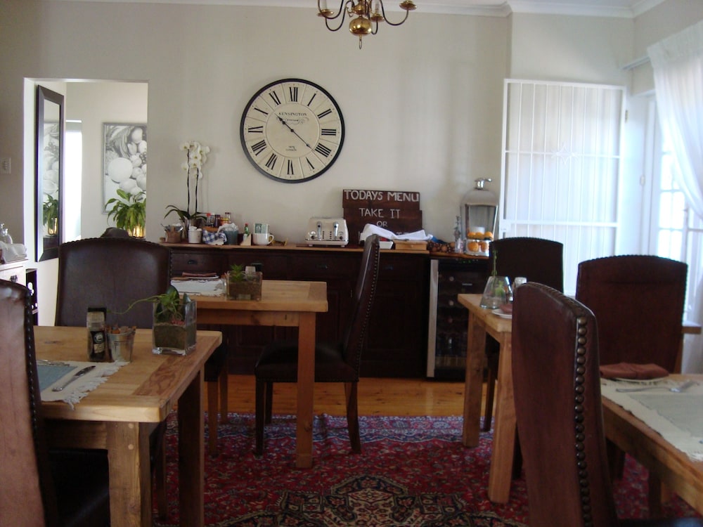 Brookdale House 20/32