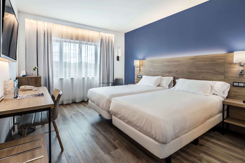 Room at HOTEL PUERTA DE BILBAO, BARAKALDO