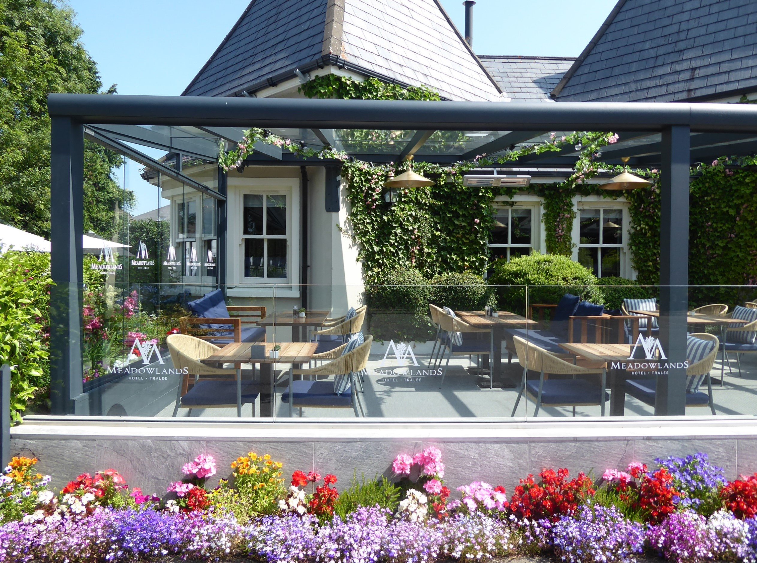 Meadowlands Hotel in TRALEE