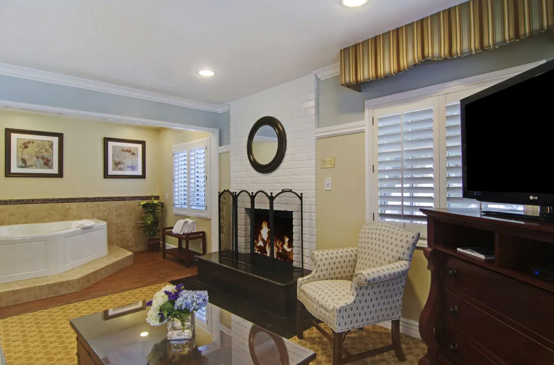 Wayside Inn 29/44