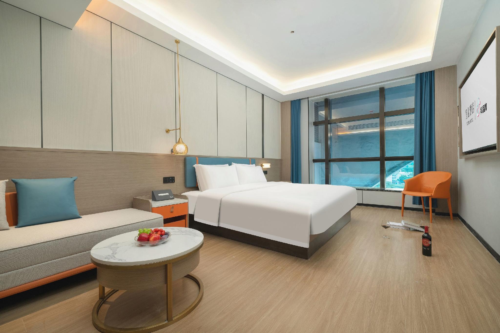 ECHIC HL (Shenzhen Luohu Port Railway Station Branch) 10/37