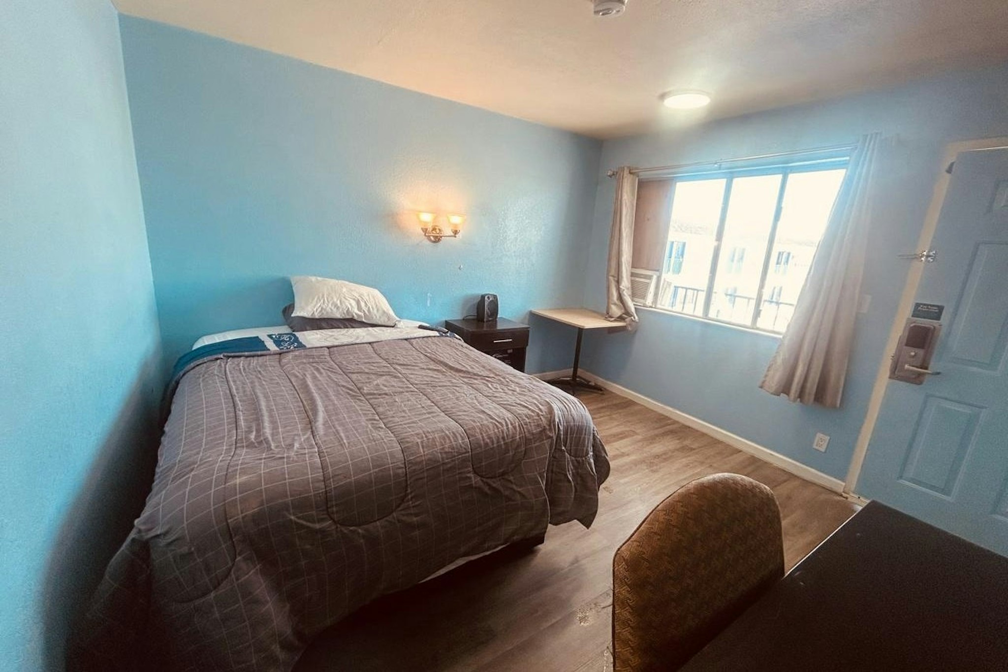 Express Inn Near Columbus Airport 8/21