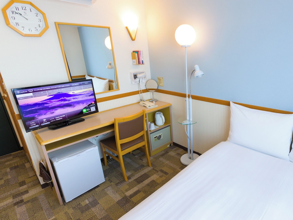 Toyoko Inn JR Kobe-eki Kita-guchi 20/45