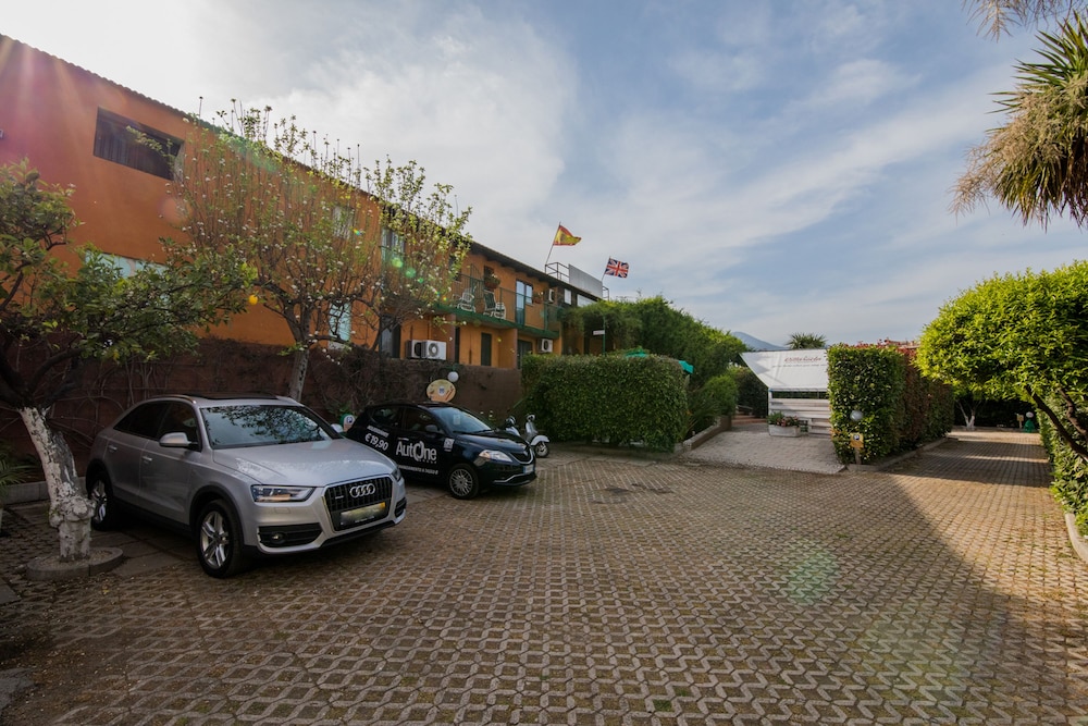 Villa Rocla 38/50