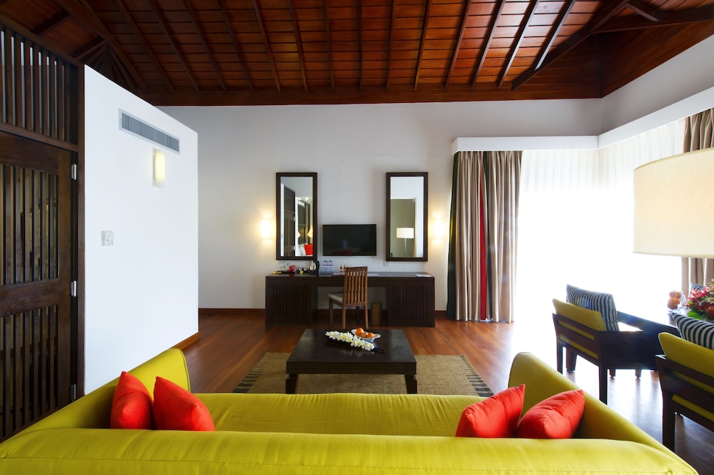 Club Hotel Dolphin 31/50