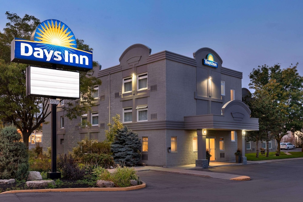 Days Inn By Wyndham Toronto West Mississauga 3/32
