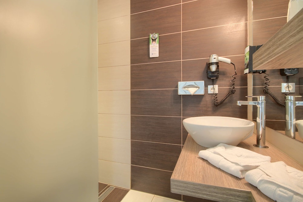 Sure Hotel By Best Western Reims Nord 3/44