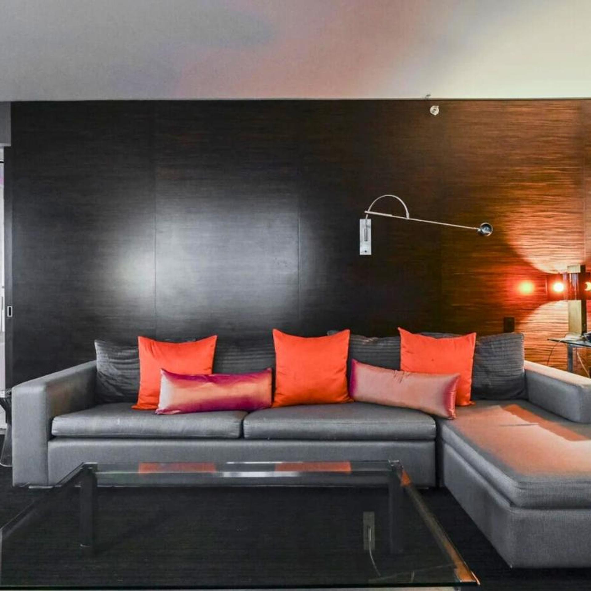 1 Bedroom Balcony Collection Living Room & Jet Tub Bath - StripSuite Palms Place Hotel 18/31