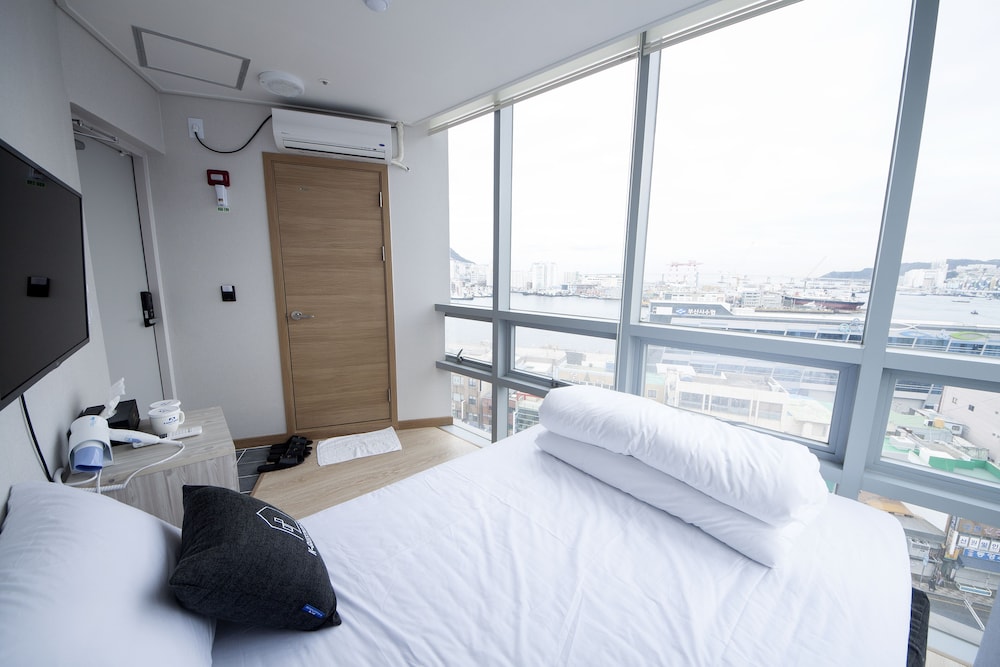 K-Guesthouse Premium Nampo 1 32/67