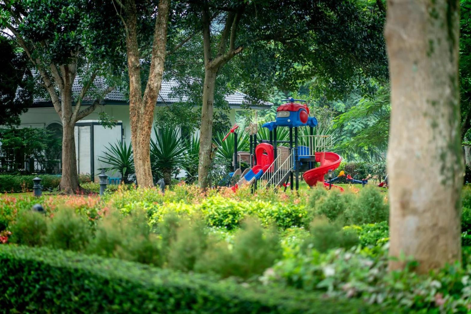 Phuphet Resort 61/78