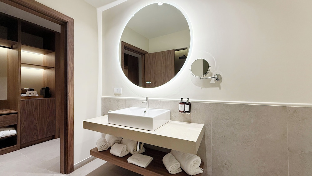 AP Lago Montargil Conference and Spa 104/106
