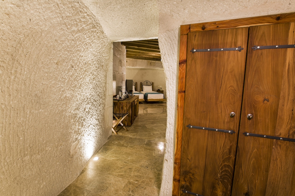 Imperial Cave Hotel 37/69