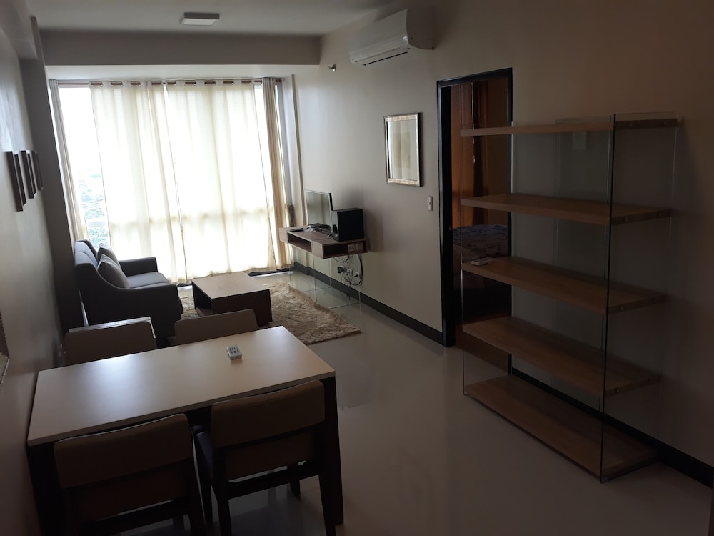 One Pacific Residence Mactan Newtown Sdc 33/50
