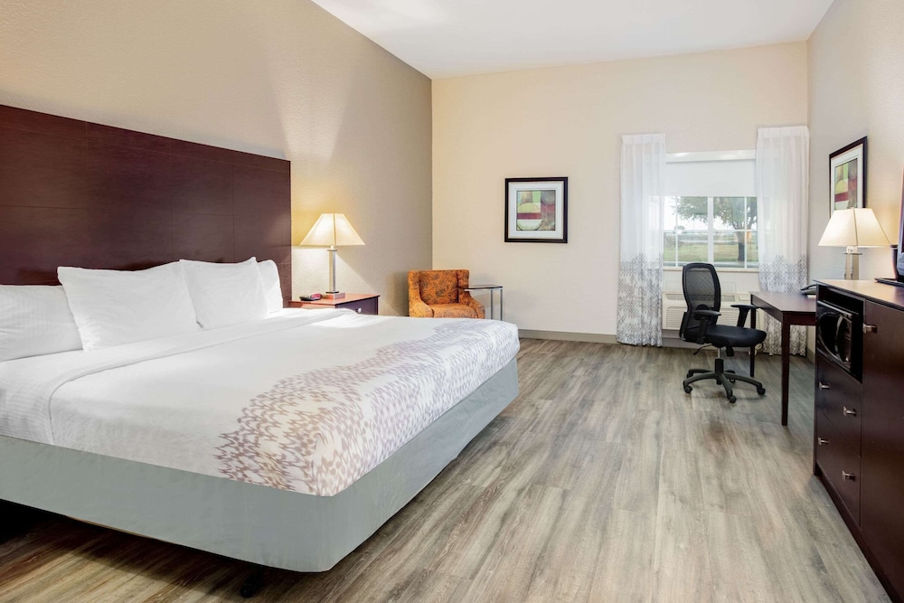 La Quinta Inn & Suites by Wyndham McKinney 23/45