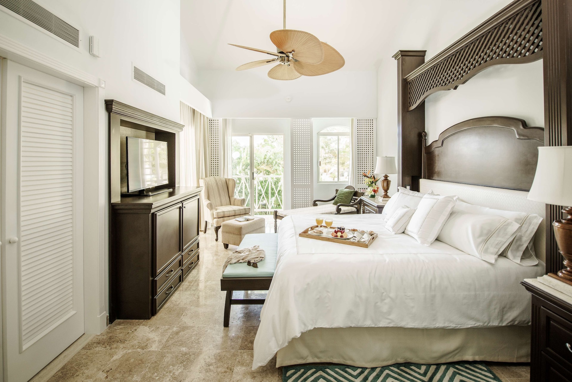Pool, Relax, Luxury, King Bed