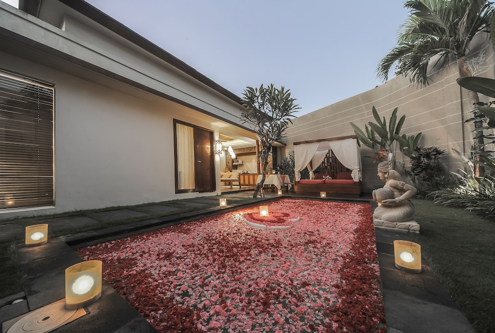 Gaing Mas Jimbaran Villas By Gaing Mas Group 10/80