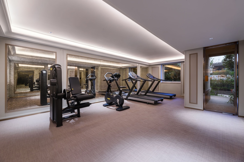 Mercure Shanghai Jinqiao 24/48