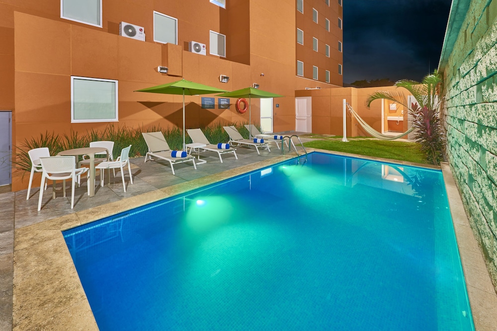 City Express Junior by Marriott Merida Altabrisa 2/47