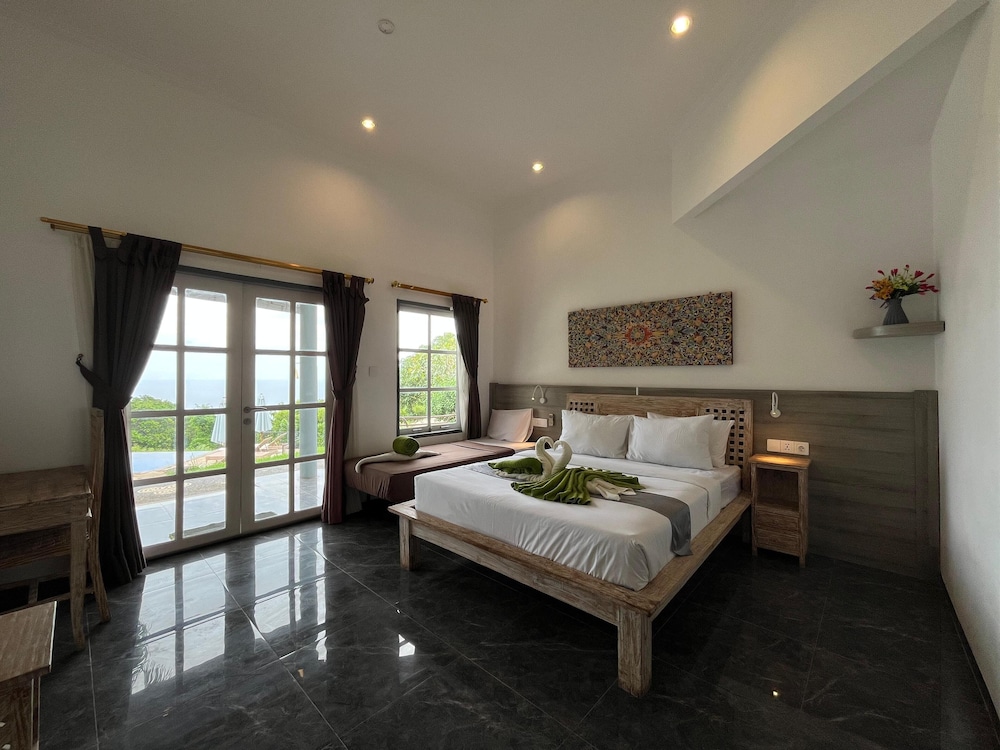 STANDARD, DOUBLE OR TWIN BED, SEA VIEW