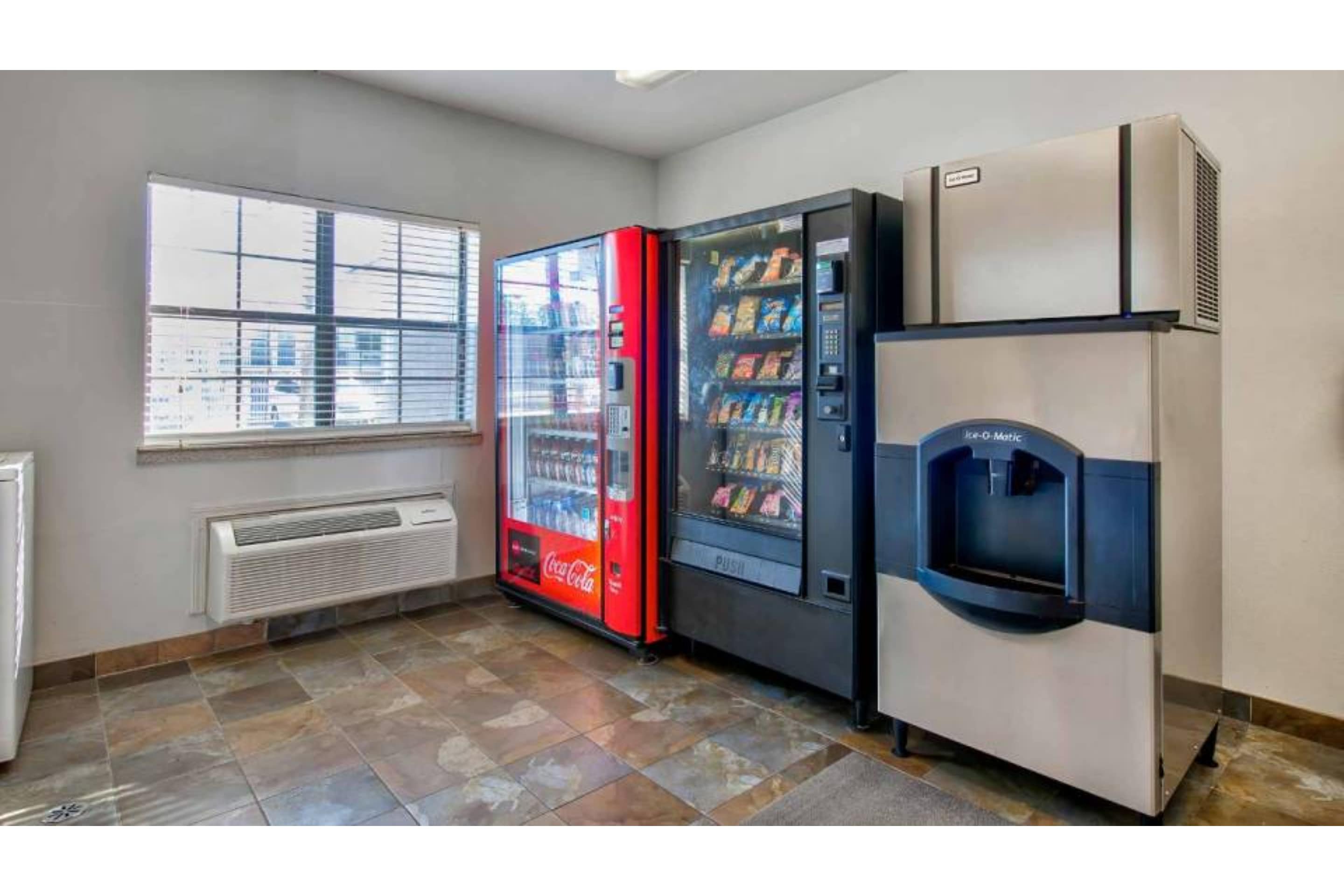 Studio 6 Beaumont - 得克萨斯(OYO Townhouse Beaumont Medical Center Area I-10) 图片3