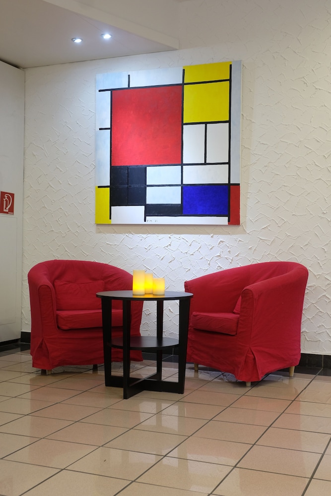 TOP Hotel Hohenstaufen 33/57