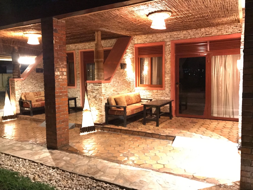 Inside Afrika Boutique Hotel 27/27