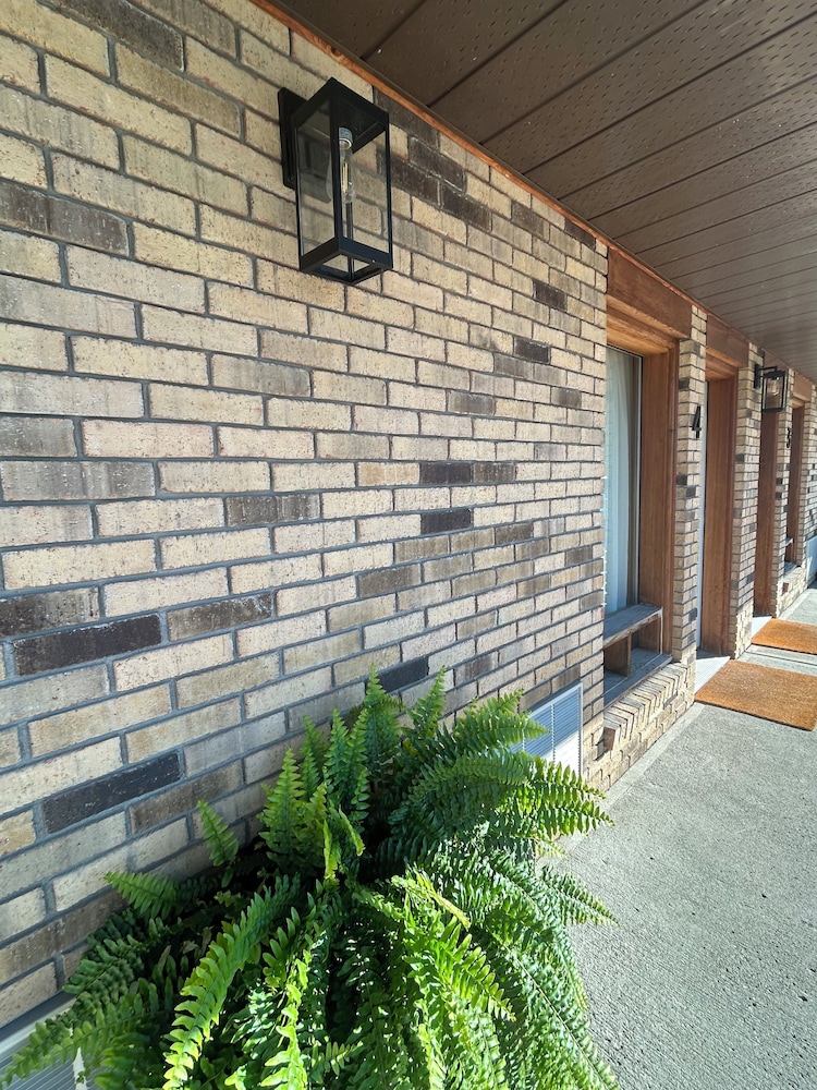 Rideau Heights Inn 54/54
