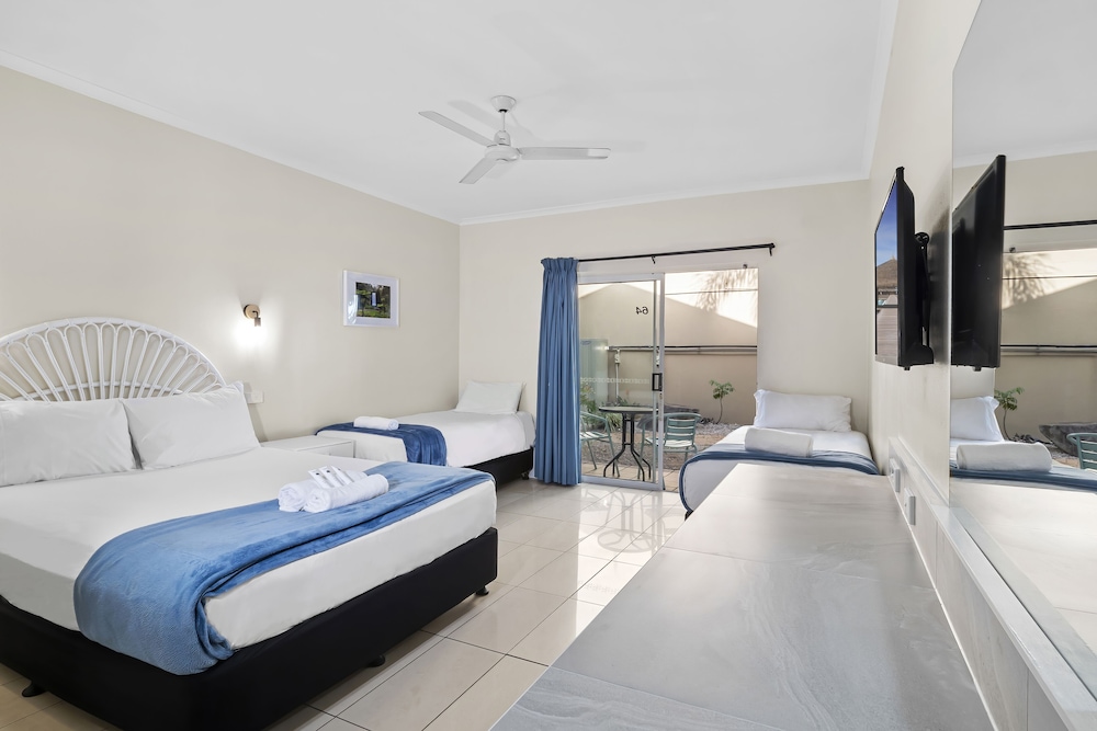 Hotel Tropiq 38/95