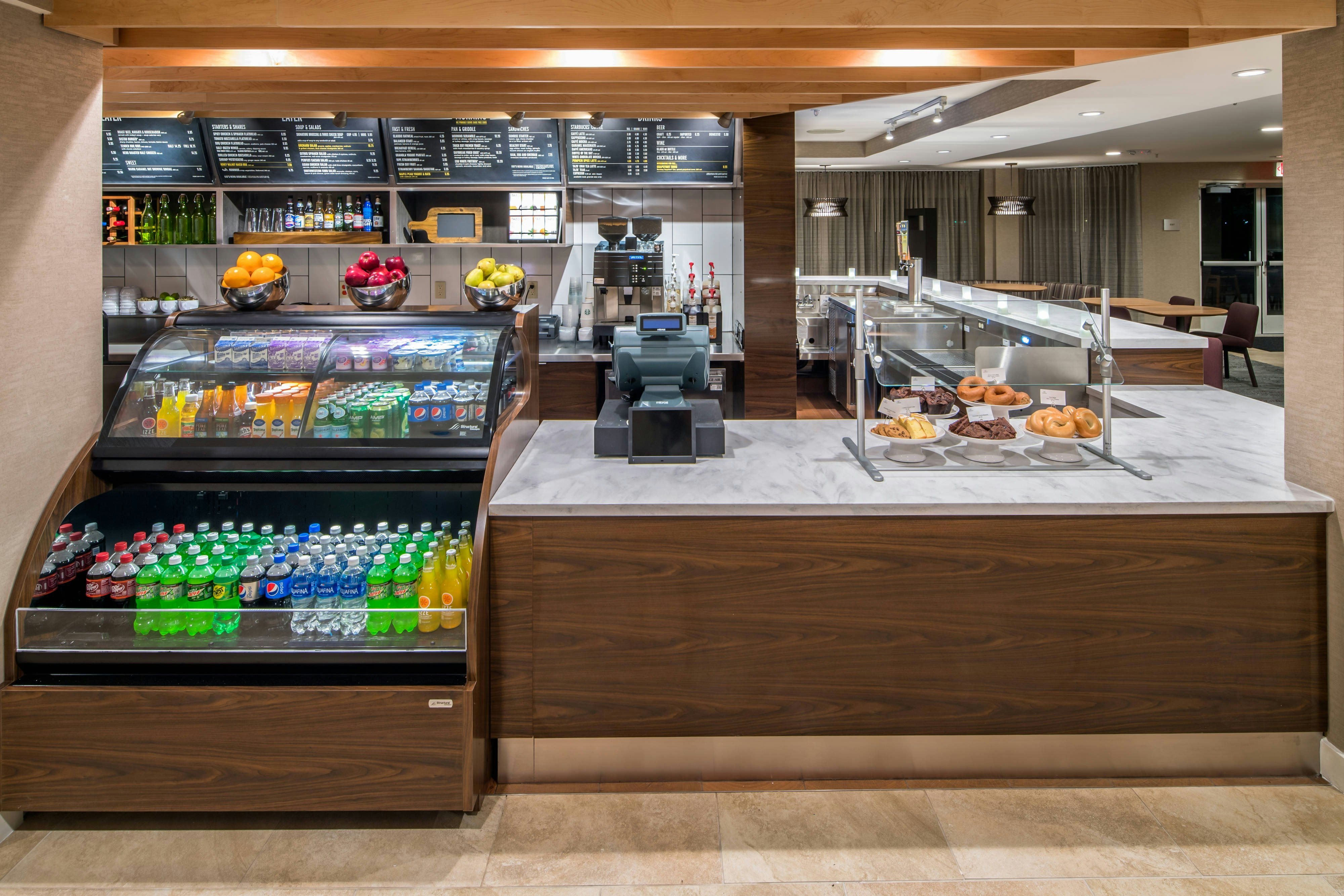 Courtyard By Marriott Portland North 2/17
