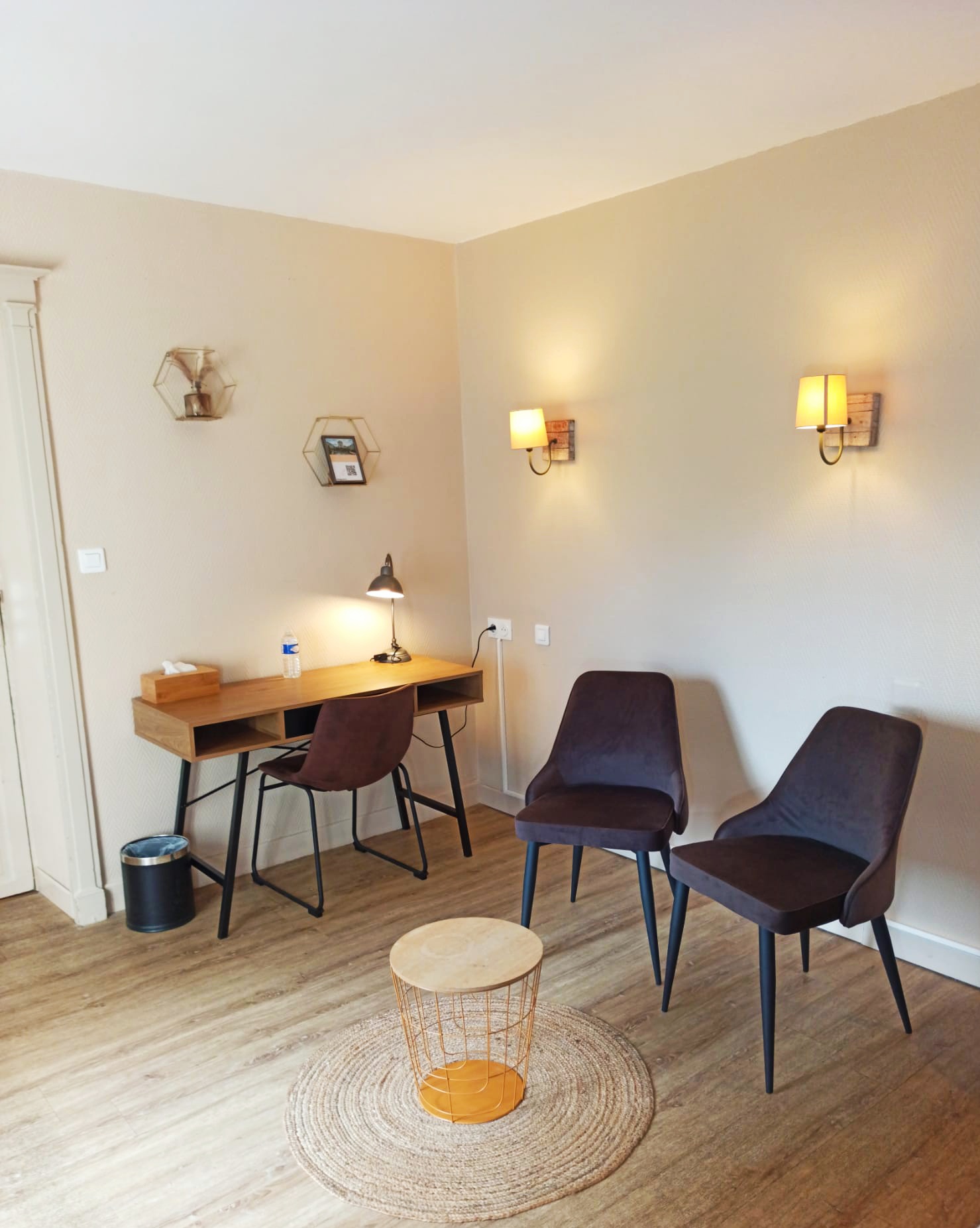 HOTEL LE PRINCE NOIR 39/57