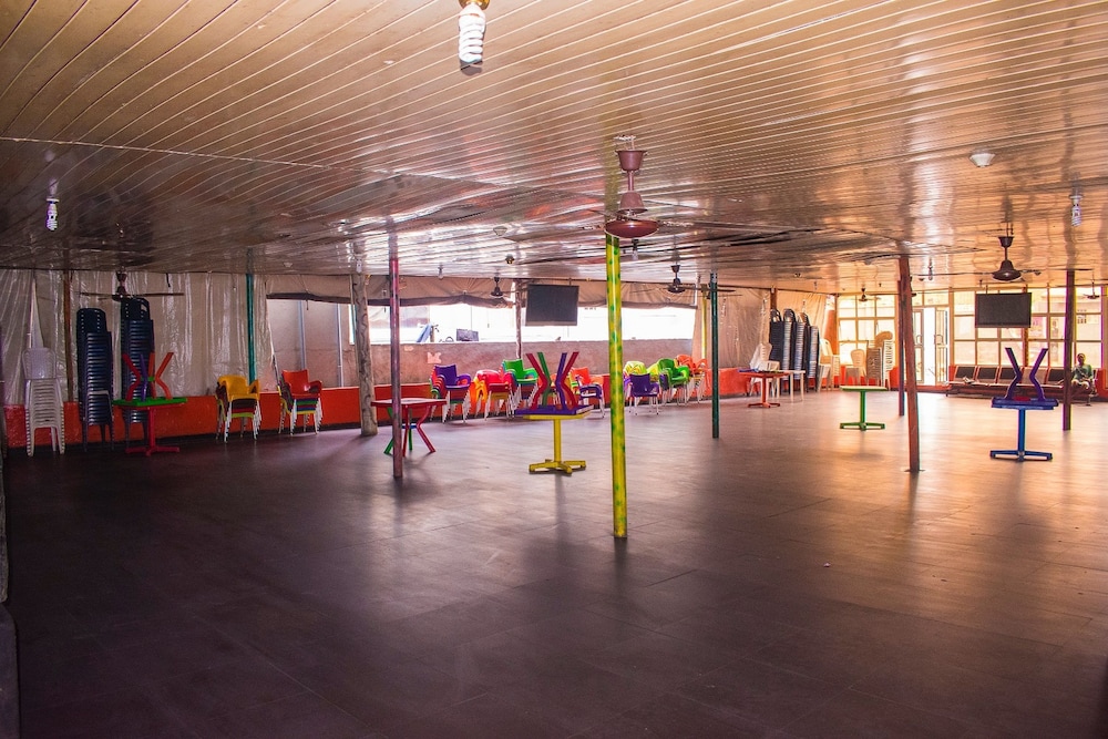 Jolac Hotel And Suites 30/44