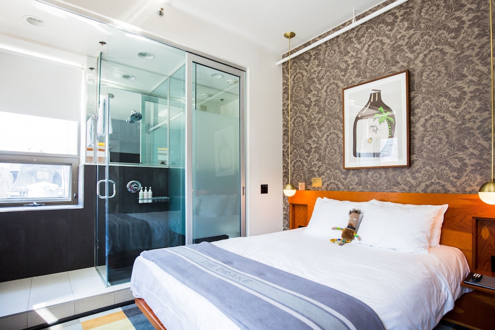 The Drake Hotel 30/66