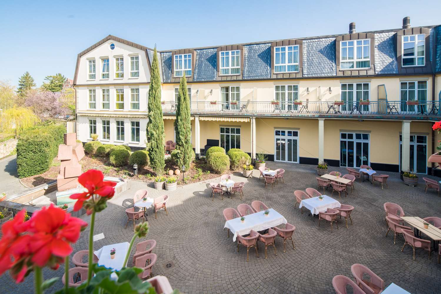 Best Western Wein-und Parkhotel Nierstein 42/44