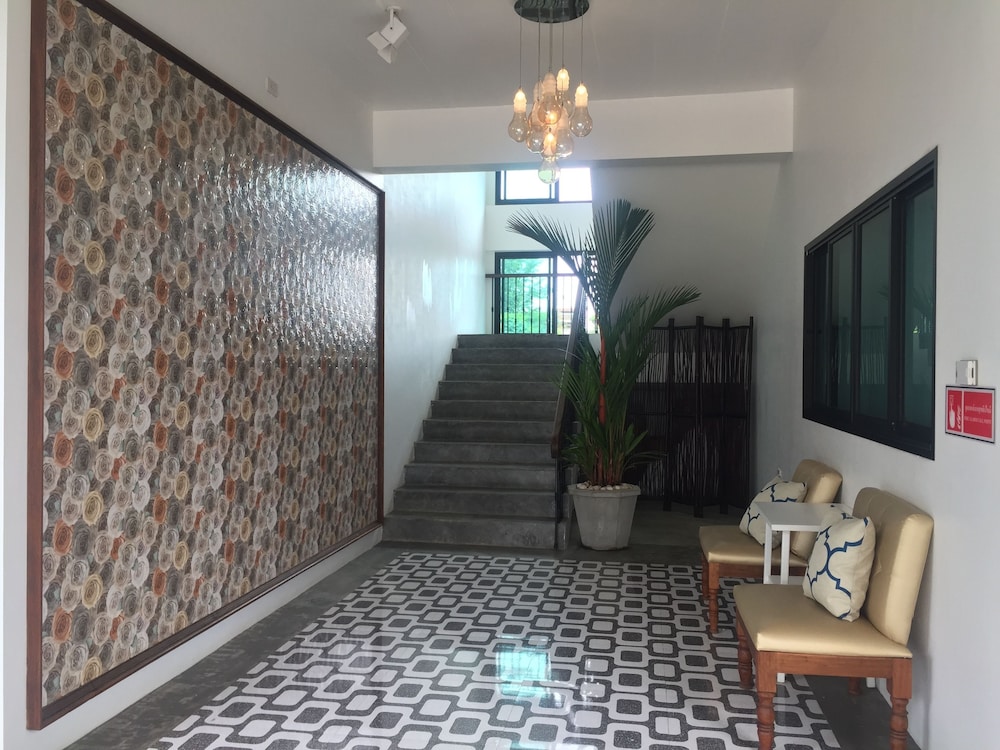 Phetcharat Grand Hotel Maesot 27/50